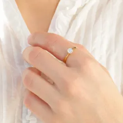 solitaire ring in 9 karaat goud