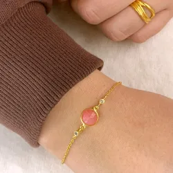 opaal kinder armband in verguld sterlingzilver met hanger in verguld sterlingzilver