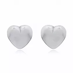 Klein hart oorsteker in zilver