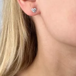 Hart diamant witgoud oorsteker in 14 karaat witgoud met diamanten 