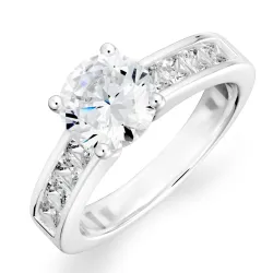 zirkoon ring in zilver