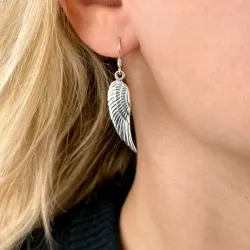 Lange vleugel zilver oorbellen in zilver