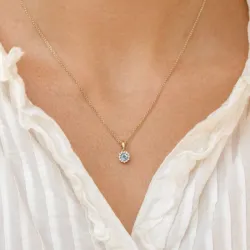 Elegant rond topaas diamanten hanger in 9 caraat goud 0,07 ct 0,30 ct