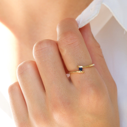 saffier ring in 9 karaat goud 0,10 ct