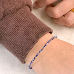 donkerblauw armband met sodalit en hematite.
