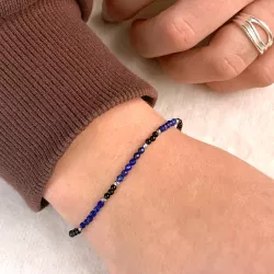 Elegant steen armband met onyx en lapis lazuli en 6 hematite.