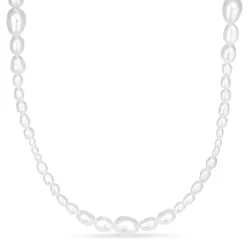 Verschillende maten ketting met zoetwaterparel