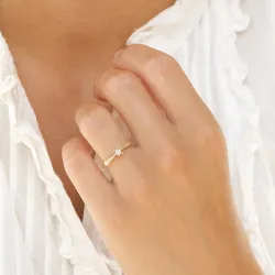 0,10 ct lab grown diamant solitaire ring in 14 karaat goud 0,10 ct