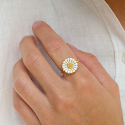 15 mm margriet ring in verguld sterlingzilver