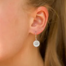 12 mm margriet oorbellen in zilver - Marie