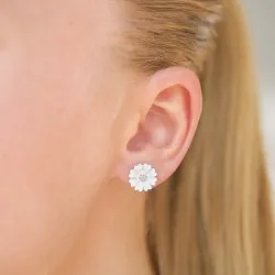 11 mm margriet oorsteker in zilver - Magda