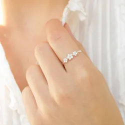 margriet witte ring in zilver - Majse