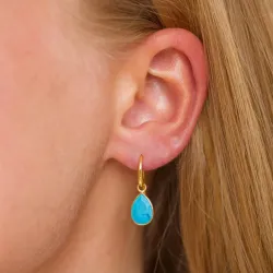 synthetisch turkoois oorbellen in verguld sterlingzilver - Loom Stones