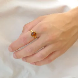 verzamelmonster barnsteen ring in verguld sterlingzilver - Loom Stones