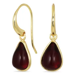 druppel rode kristal oorbellen in verguld messing - Loom Stones