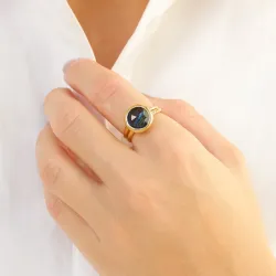 donkerblauw kristal ring in verguld messing - Loom Stones