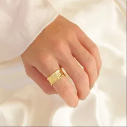 ring in verguld messing - Eliné