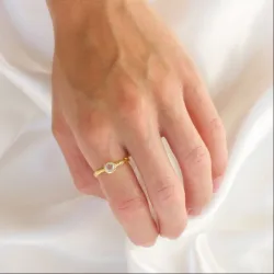 heldere kwarts ring in verguld messing - Eliné