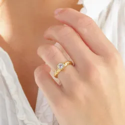 heldere kwarts ring in verguld messing - Eliné
