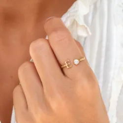 letter e zirkoon ring in verguld messing - My Letter
