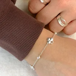 klavertje vier armband in zilver met hanger in zilver