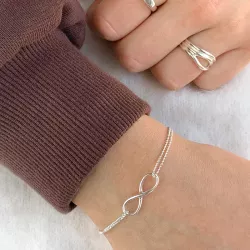 infinity armband in zilver