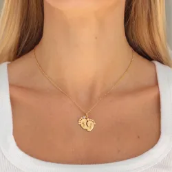 goud voeten Naamkettingen met hanger in 9 karaat goud met 1 facetgeslepen blaume zirkonen - My Letter