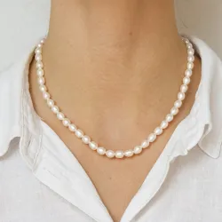 42 cm parel snoer met zoetwaterparel.