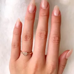 Eenvoudige hart ring in zilver met een roze coating