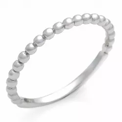 Eenvoudige bolletje ring in zilver
