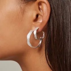 Enamel Ane Small halfcreool in zilver