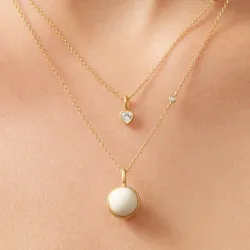 Julie Sandlau Amorina hart hanger in verguld sterlingzilver witte zirkoon