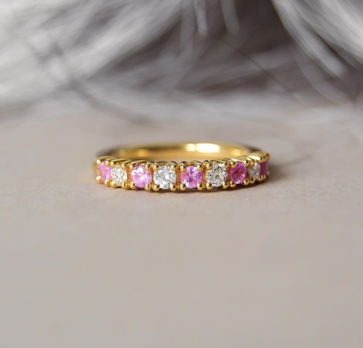 roze saffier ring