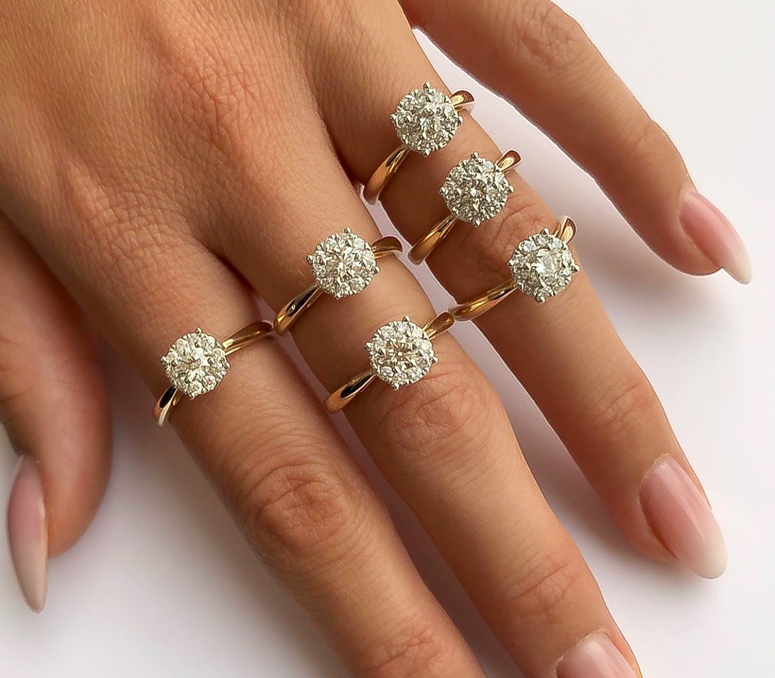  diamanten ringen bij de hand